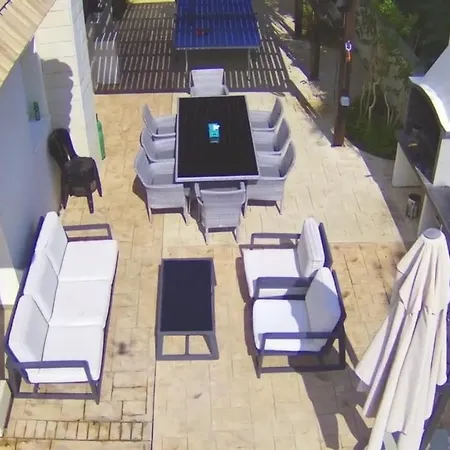 Villa Luxury Spacious With Heated Swimming Pool Paralimni