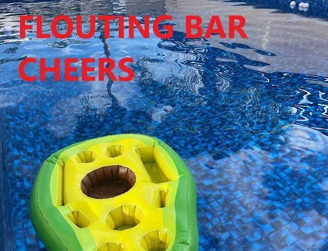 فيلة Luxury Spacious With Heated Swimming Pool *