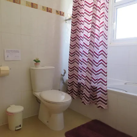 Luxury Spacious With Heated Swimming Pool * Paralimni