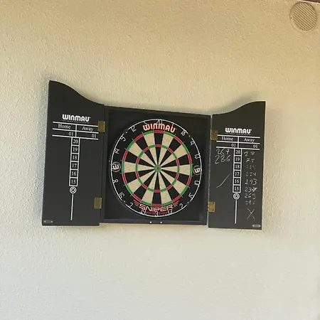 Luxury Spacious With Heated Swimming Pool 帕拉利米尼