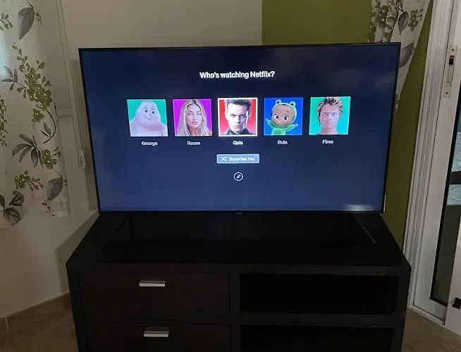 Luxury Spacious With Heated Swimming Pool Villa *